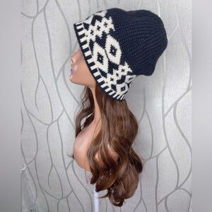 🎀 24” Light Brown Wavy Curl Knit Geometric Beanie Hat Wig 🎀 Synthetic